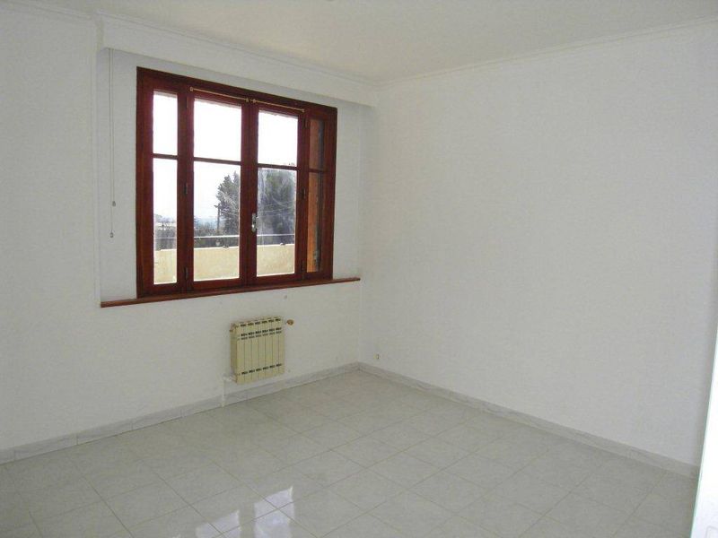 A louer 13011 Les Accates T3/T4 rez de jardin de 200 m²