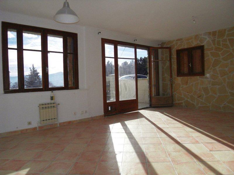 A louer 13011 Les Accates T3/T4 rez de jardin de 200 m²