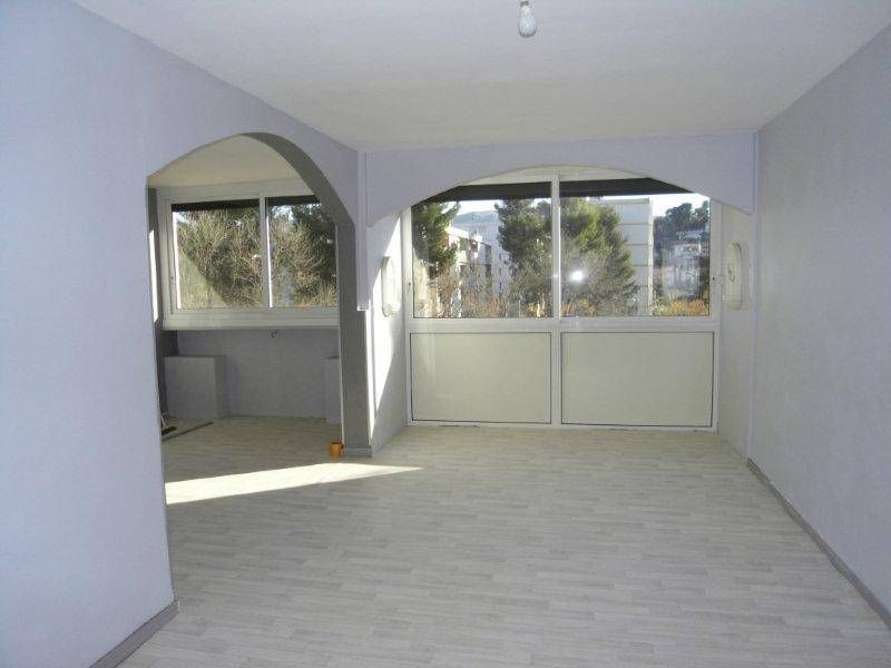 A louer appartement 4 pièces, 3 chambres Village des Caillols 13012 Marseille