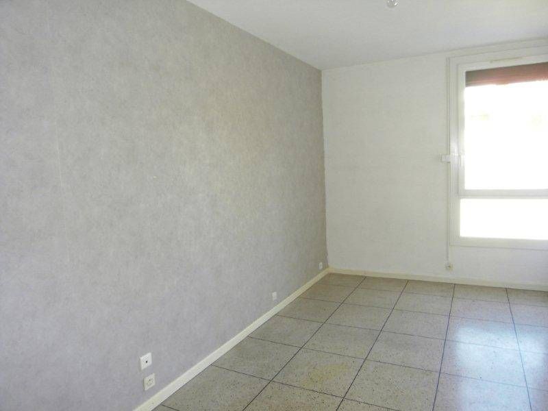 A louer appartement 4 pièces, 3 chambres Village des Caillols 13012 Marseille