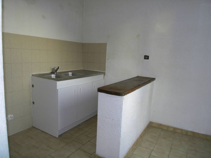 Cuisine à aménager studio à la location saint Just 13013 Marseille