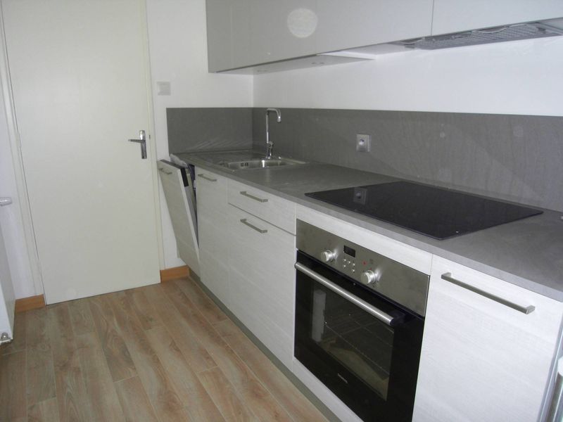 A la location secteur Timone 13010  appartement 1 pièces entièrement rénové