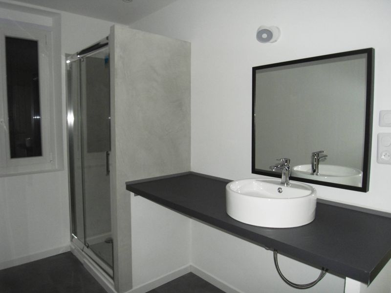 provencia immobilier provencia gestiion t2 à louer marseille 13012