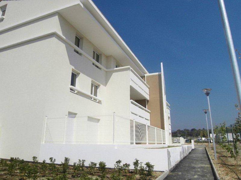 A louer T2 32 m² avec terrasse et garage 13600 La Ciotat