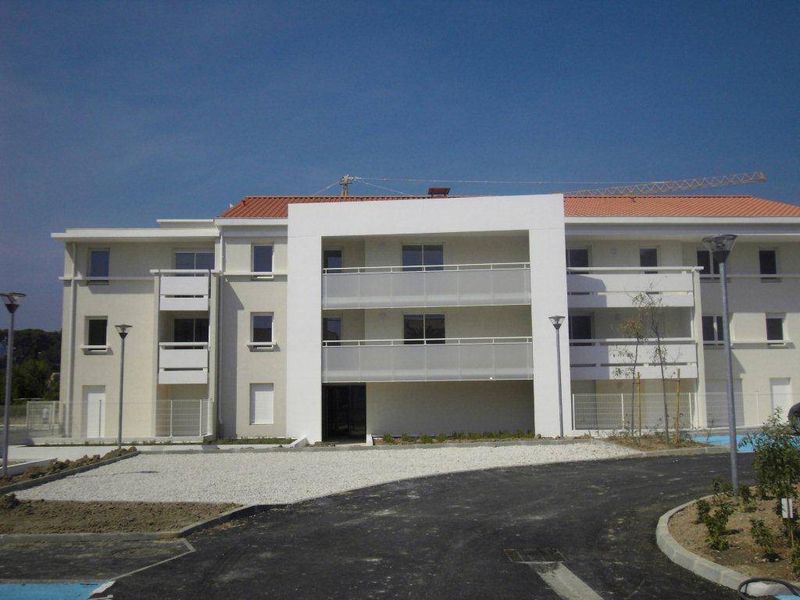 A louer T2 32 m² avec terrasse et garage 13600 La Ciotat