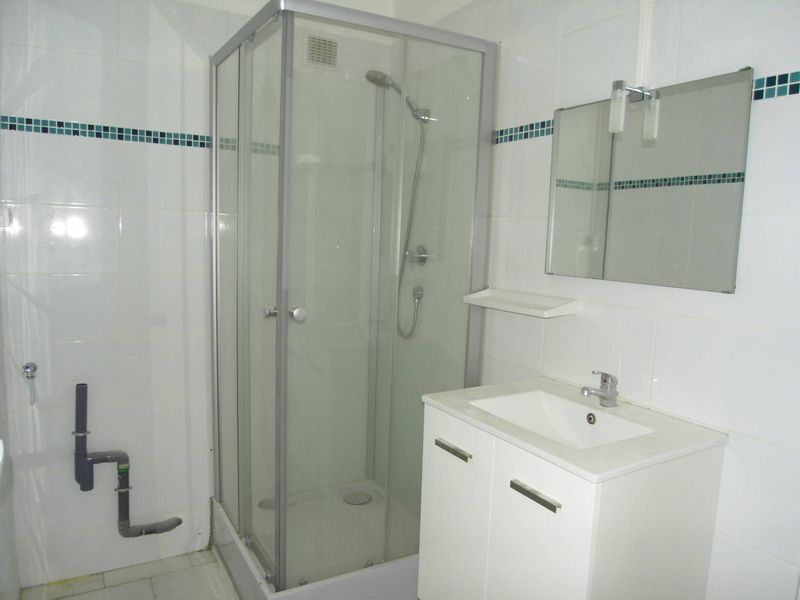 A louer La pomme/La grognarde 13011  T3 57 m² garage + chauffage inclus