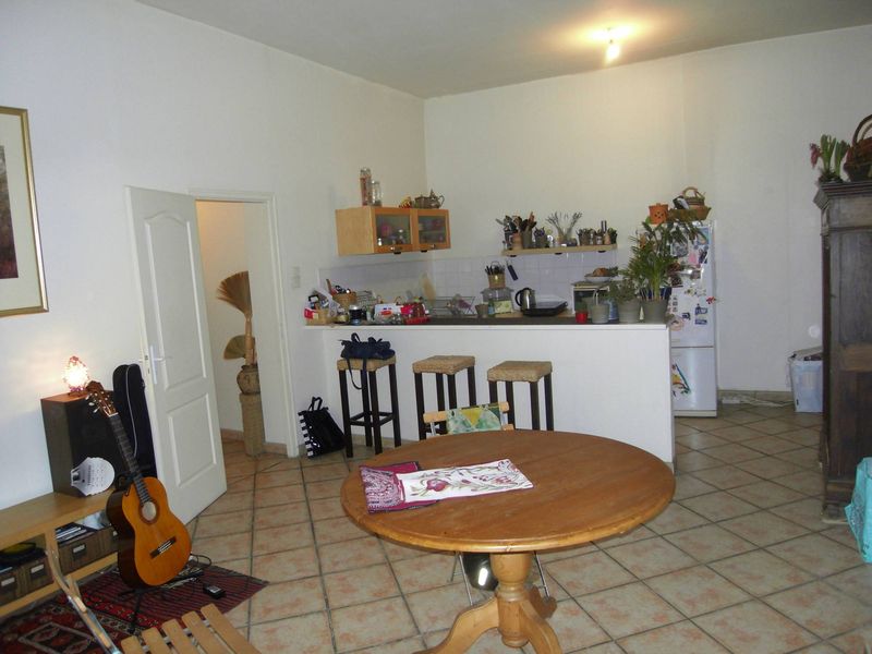 Appartement t3 à louer Cours Julien 13006 Marseille
