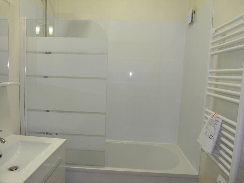 A la location Longchamps/Réformés T1/2 31 m² entièrement rénové