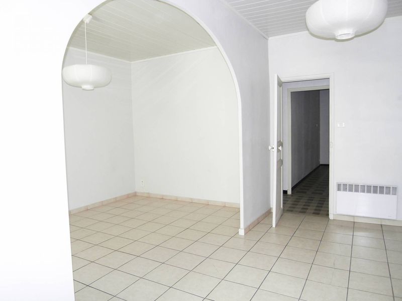 location type 2 avec cour privative 13013 Marseille