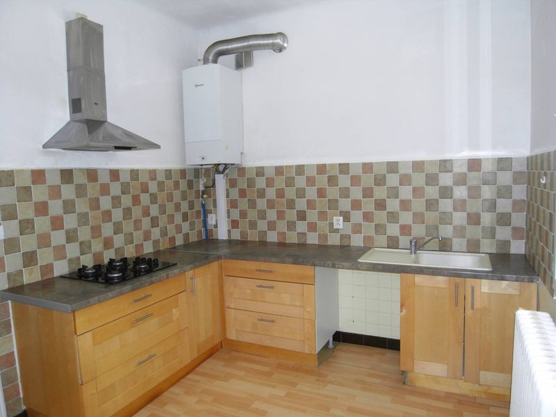 A louer Bois Luzy/Saint Barnabé T3 en rez de villa