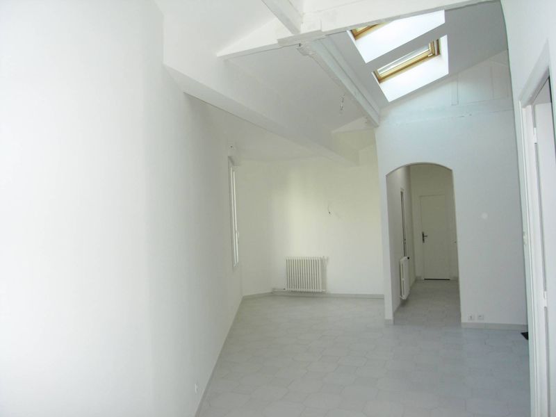 A louer grand T3 de 90 m² avec 2 chambres Secteur Cantini - Castellane 13006 Marseille