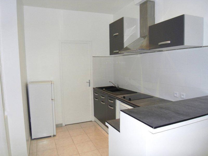 Location appartement t2 Marseille 13005 Le Camas