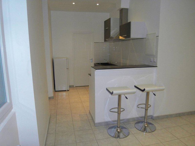 Location appartement t2 Marseille 13005 Le Camas