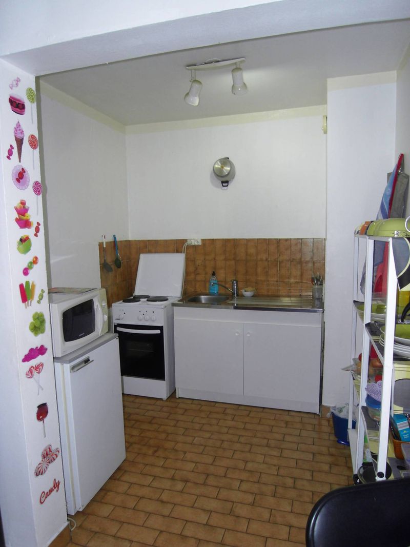 A la location à Marseille 13006 appartement type 1 Castellane