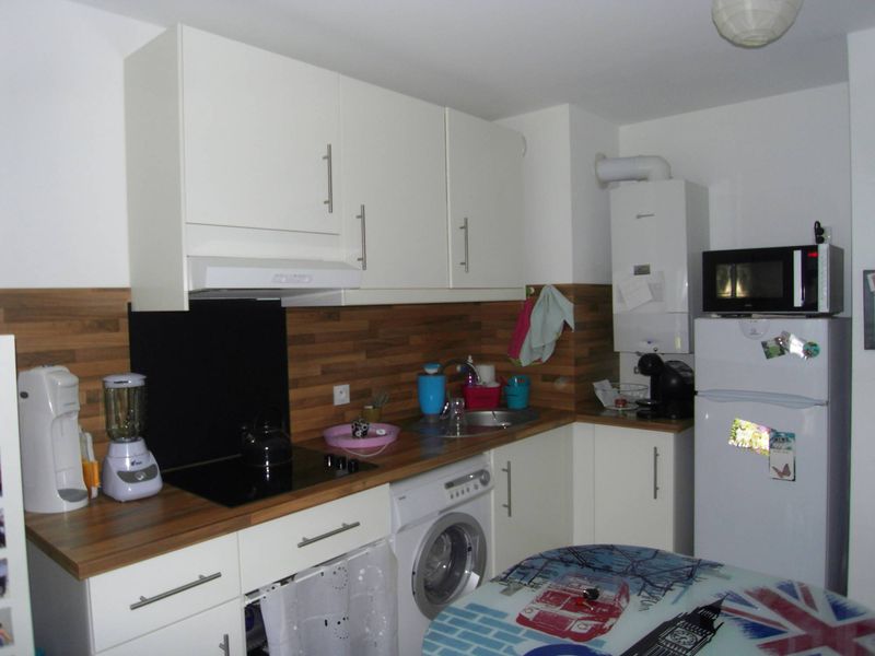 A louer appartement t2 rez-de-jardin Les Pennes Mirabeau 13170