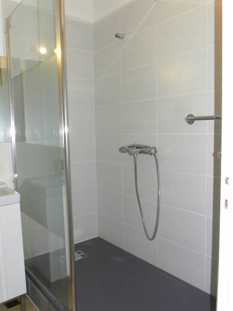 A la location 13012 Proche village de Saint Barnabé T3 avec 2 balcons et parking