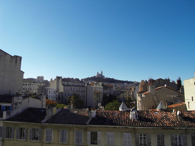 appartement à louer marseille 13006 avec vue sur notre dame de la garde