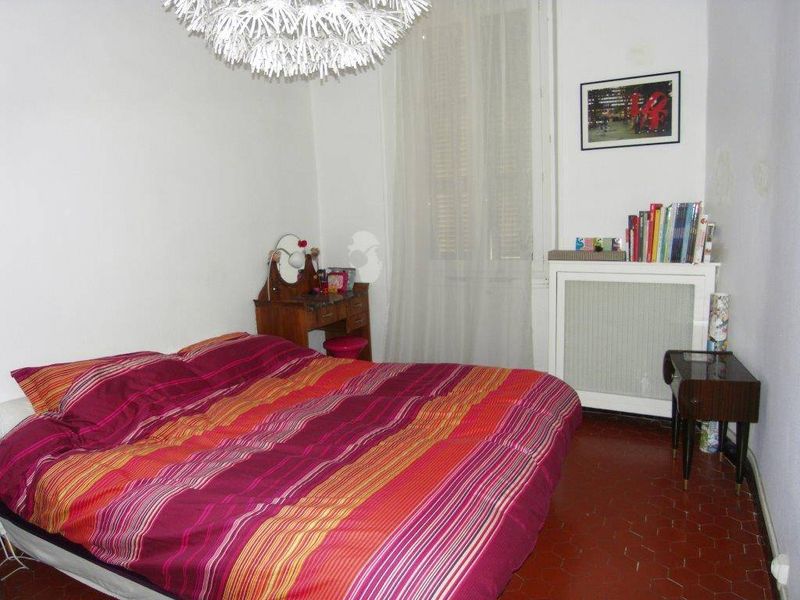 A louer bel appartement 3 pièces de 82 m² secteur Saint Charles 13001 Marseille