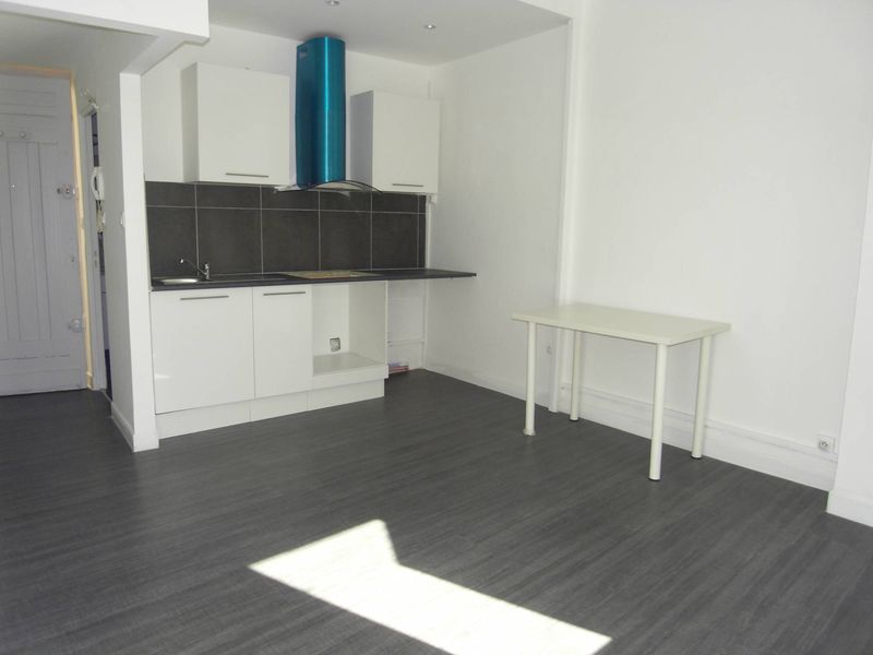 A louer Secteur Canebière 13001 T2 de 27 m²