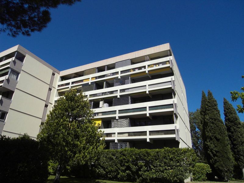 LOCATION APPARTEMENT