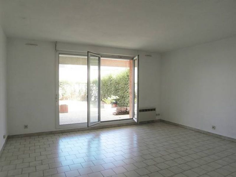 Location appartement t4 rez-de-jardin Marseille 13012