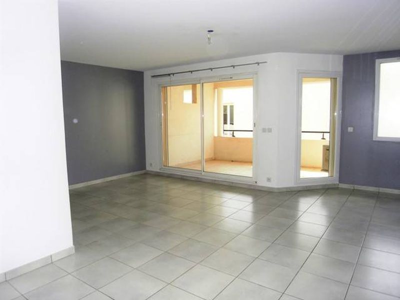 Appartement 3 pièces à louer à Marseille St Barnabé 13012