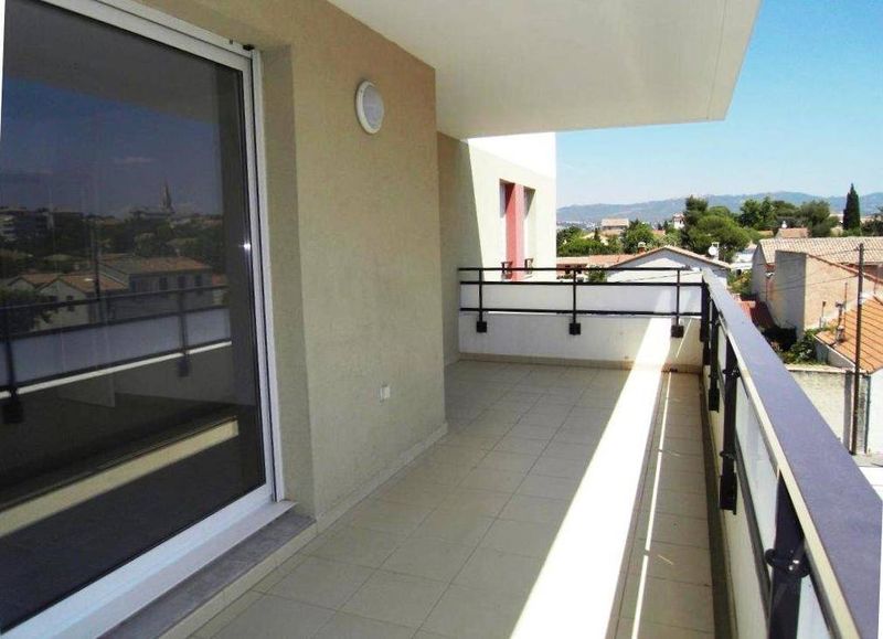 A louer Montolivet 13012 Marseille T2 de 43 m² avec terrasse de 16 m²